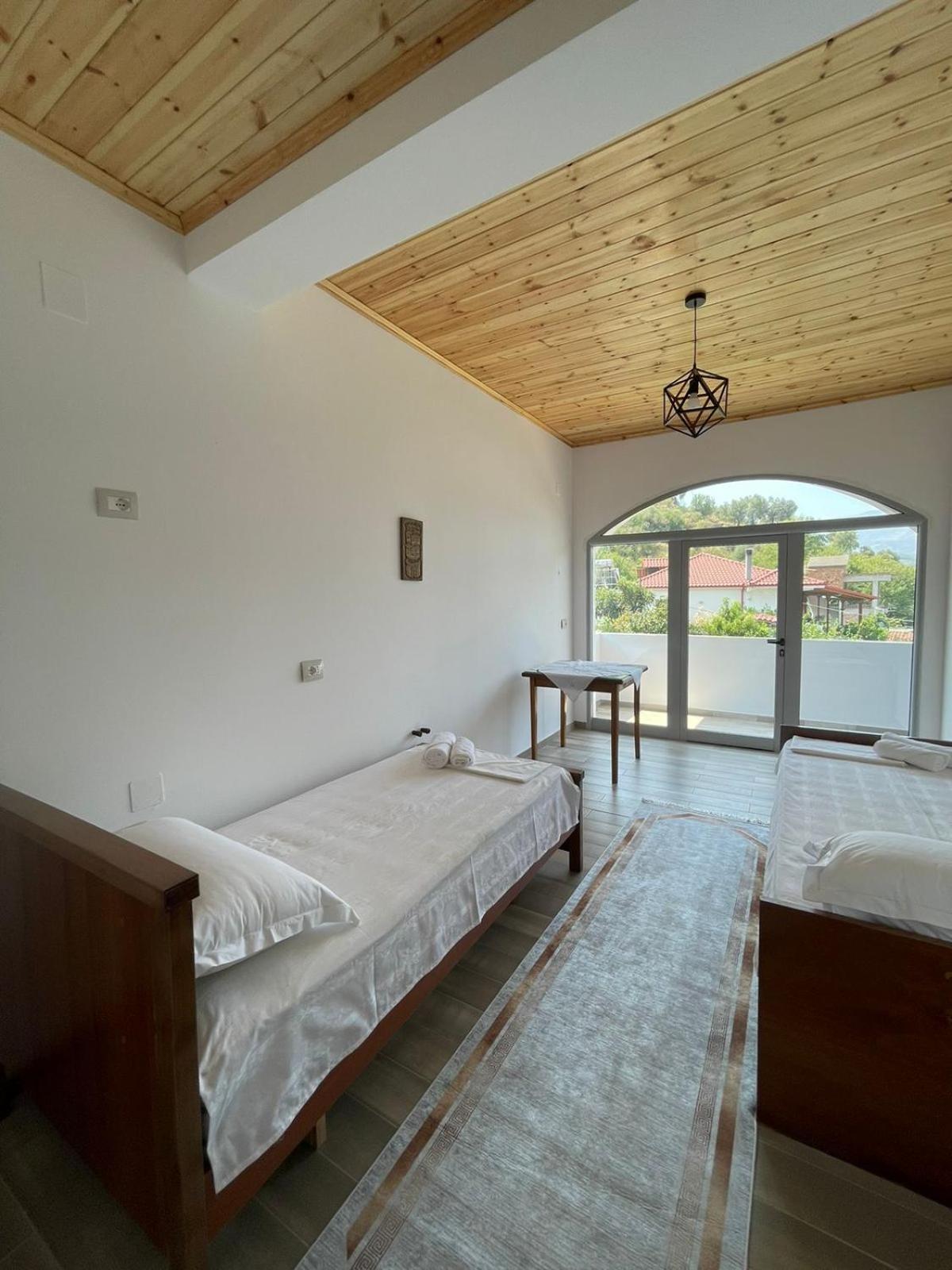 Georgemishel Guest House Berat Zewnętrze zdjęcie